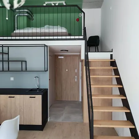 Airport Apartment